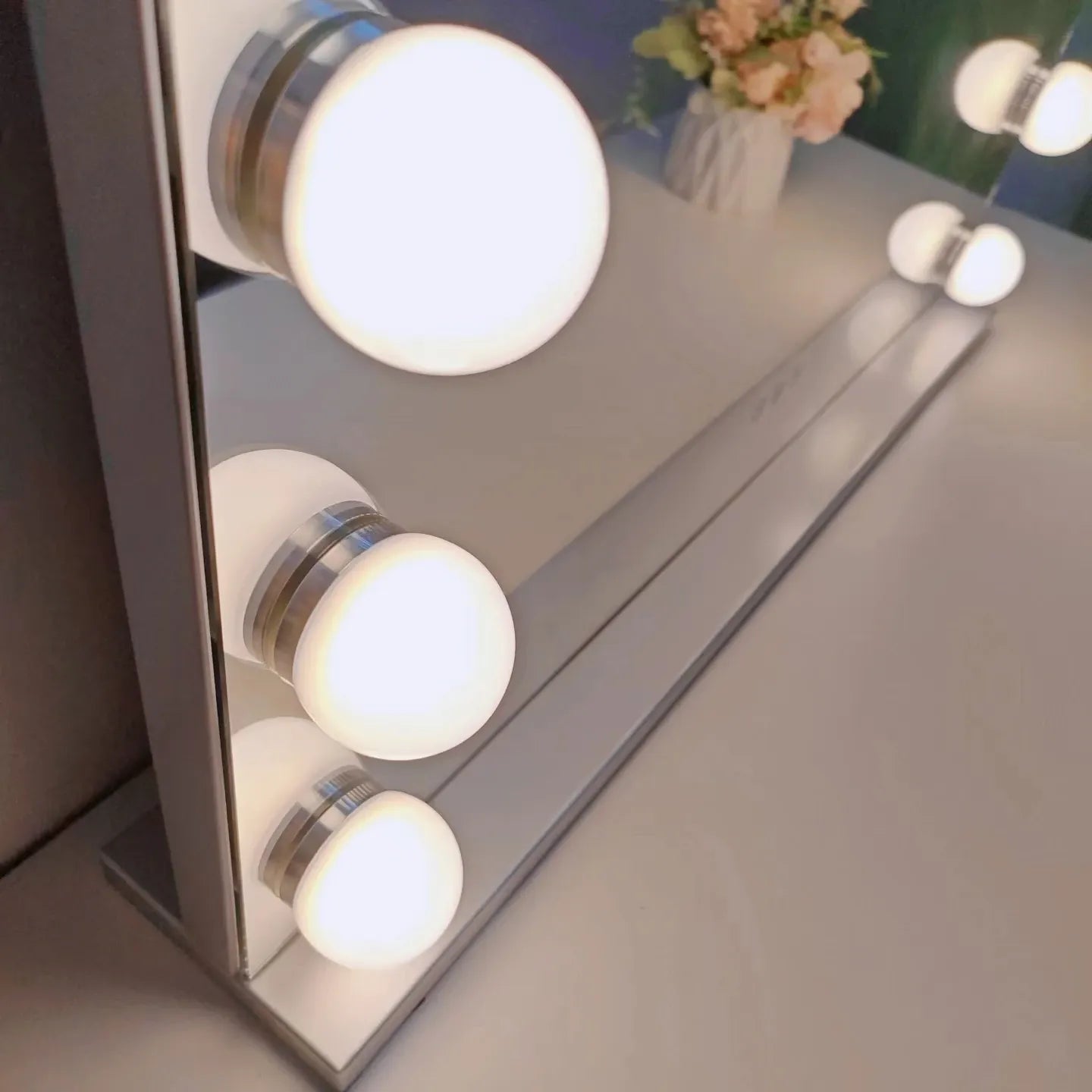 Shiny Mirrors Lighted Vanity Mirror 72cmx56cm